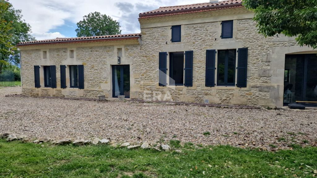 Achat maison à vendre 3 chambres 185 m² - Saint-Girons-d'Aiguevives