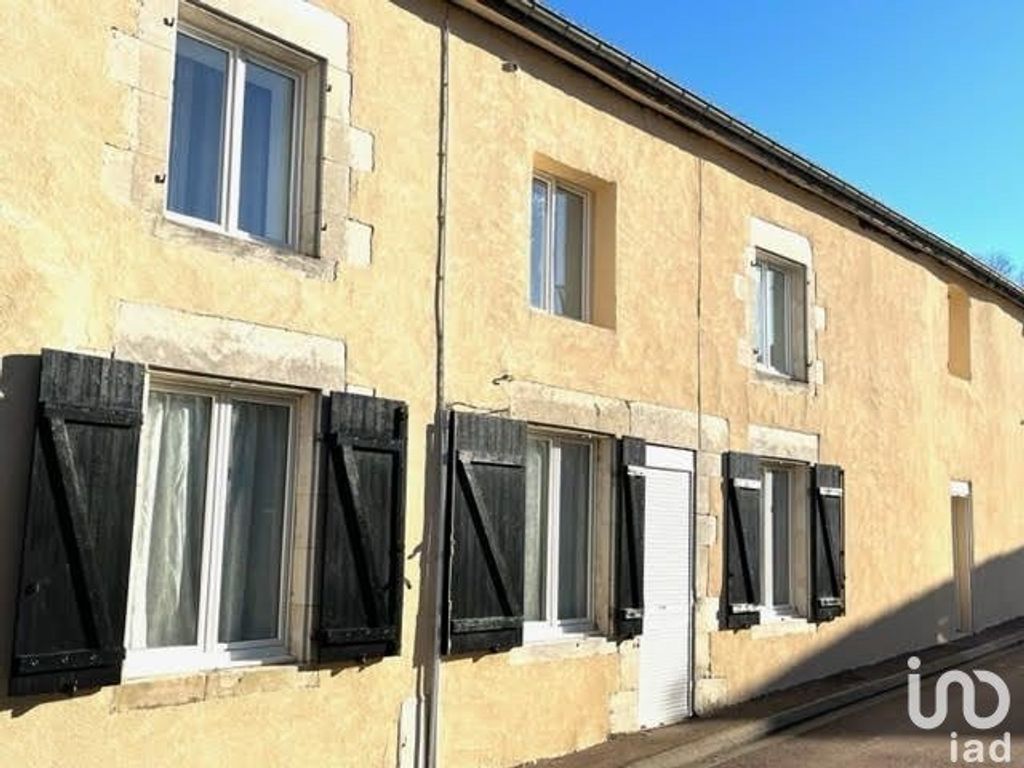 Achat maison à vendre 3 chambres 151 m² - Colombé-la-Fosse