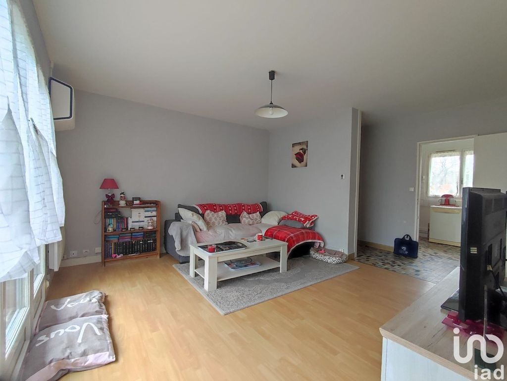 Achat appartement à vendre 4 pièces 72 m² - Montlieu-la-Garde