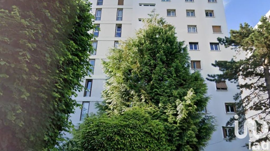 Achat appartement à vendre 4 pièces 66 m² - Thiais