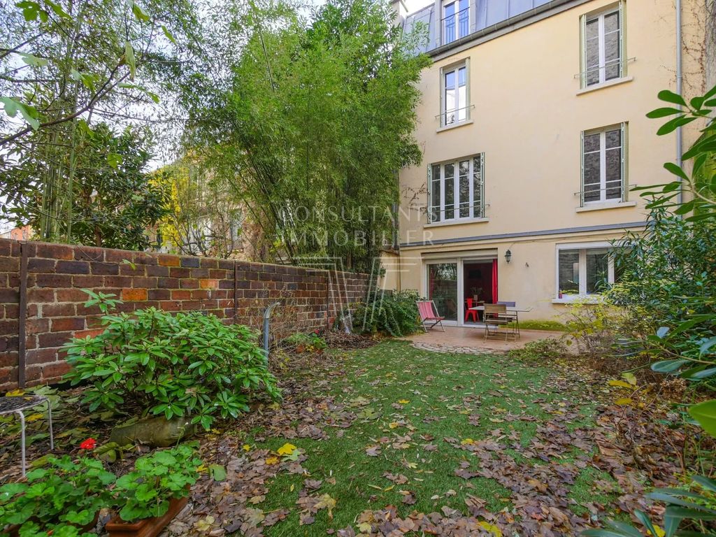 Achat maison à vendre 5 chambres 192 m² - Paris 15ème arrondissement