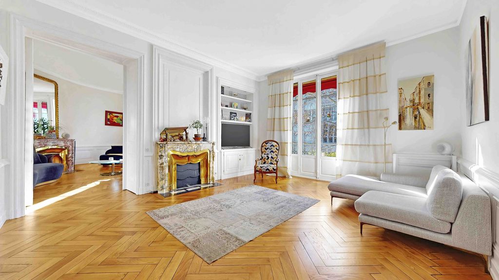 Achat appartement à vendre 6 pièces 168 m² - Lyon 6ème arrondissement
