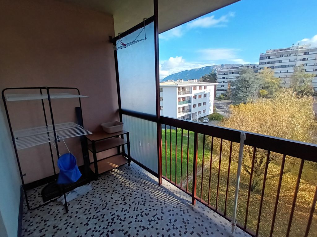 Achat appartement à vendre 3 pièces 66 m² - Saint-Julien-en-Genevois