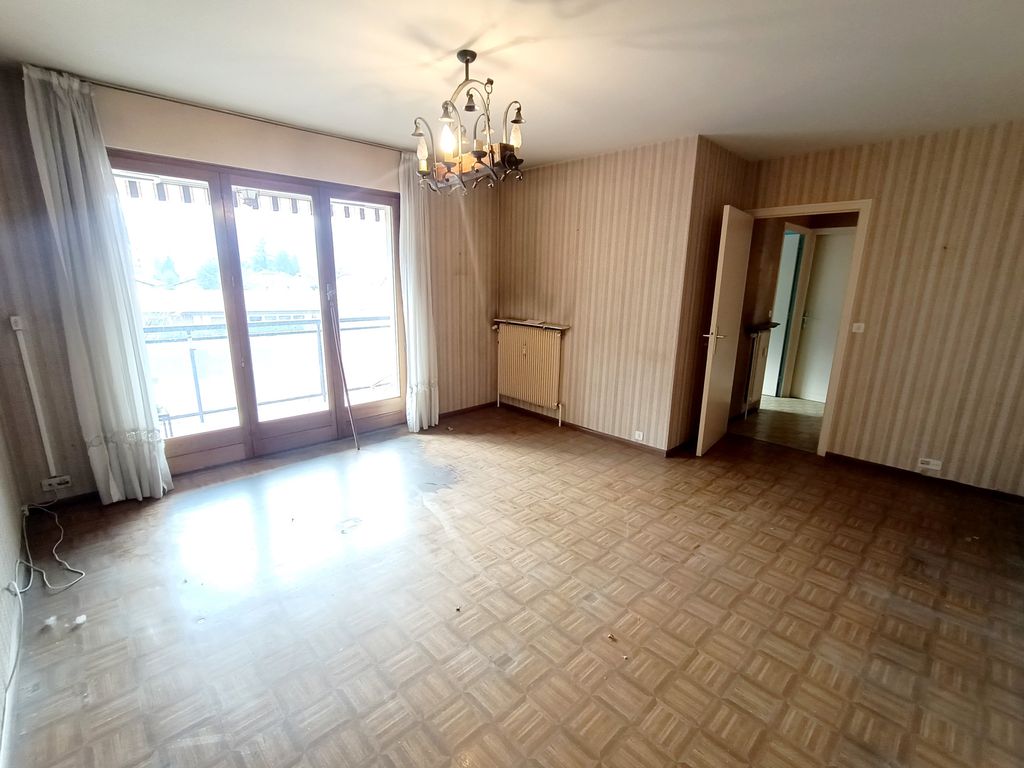 Achat appartement à vendre 3 pièces 69 m² - Cluses