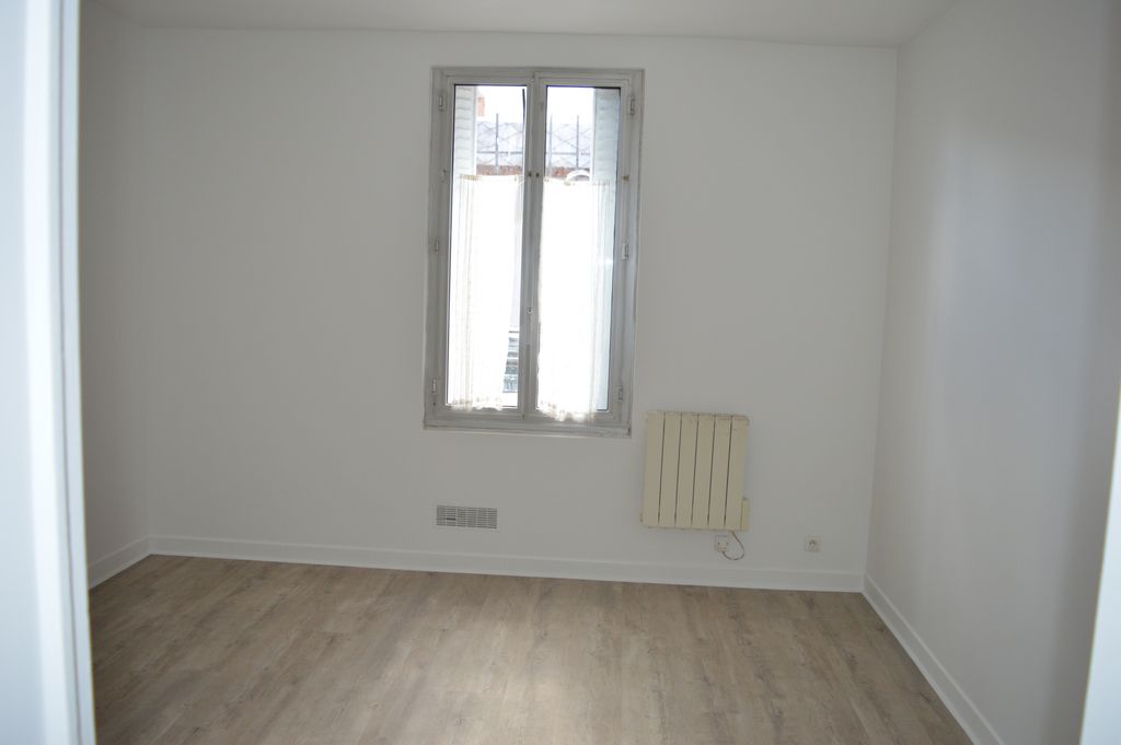 Achat appartement à vendre 2 pièces 28 m² - Pantin