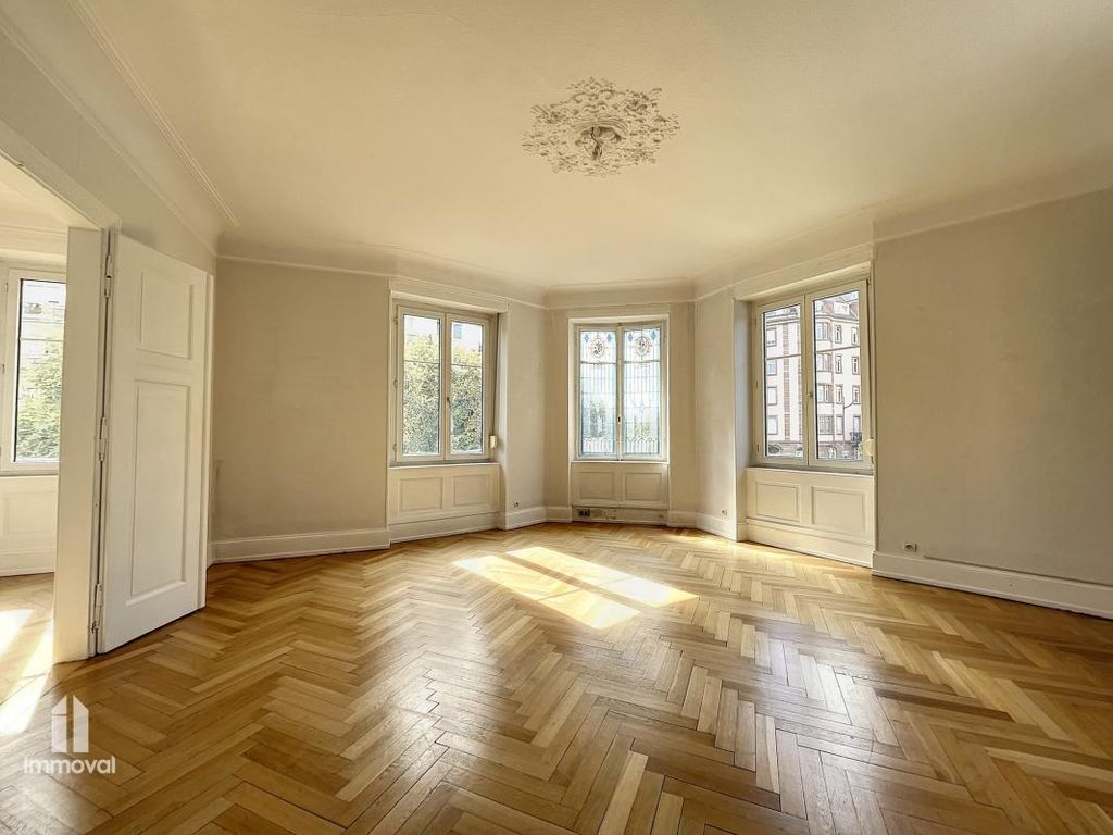 Achat appartement à vendre 5 pièces 143 m² - Strasbourg