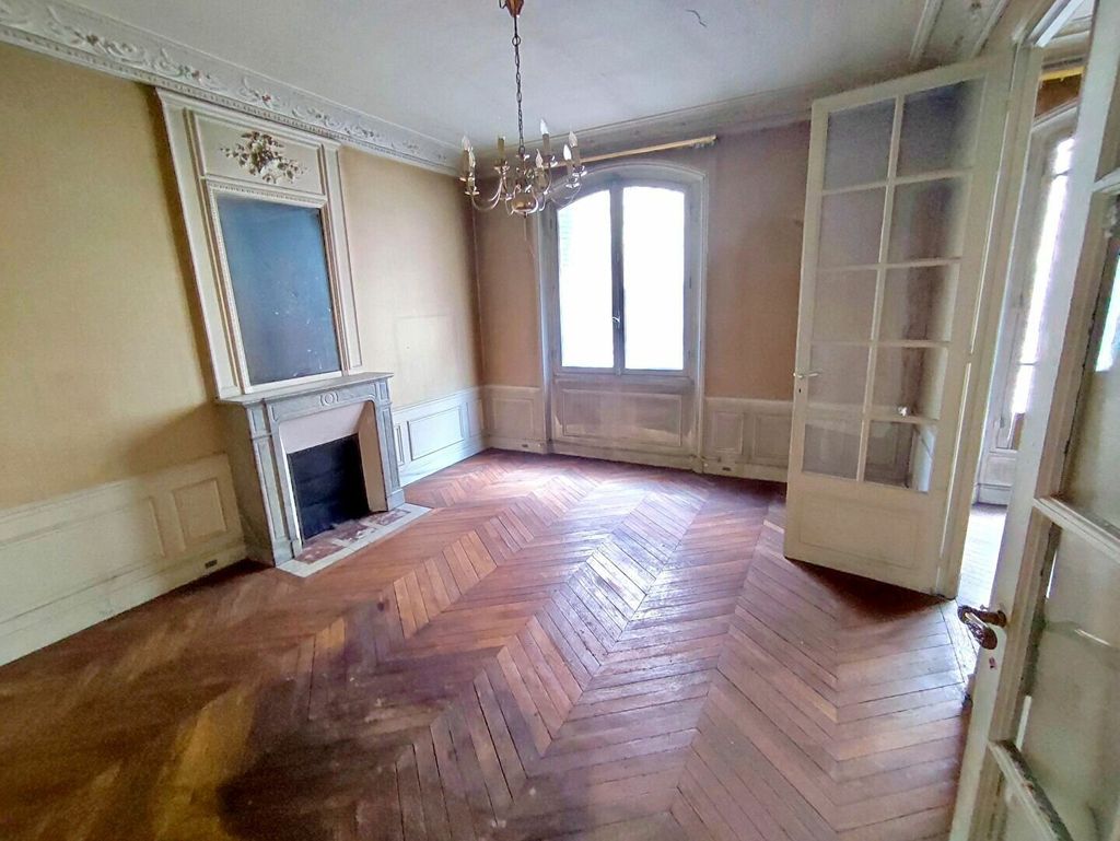 Achat appartement à vendre 3 pièces 63 m² - Paris 18ème arrondissement