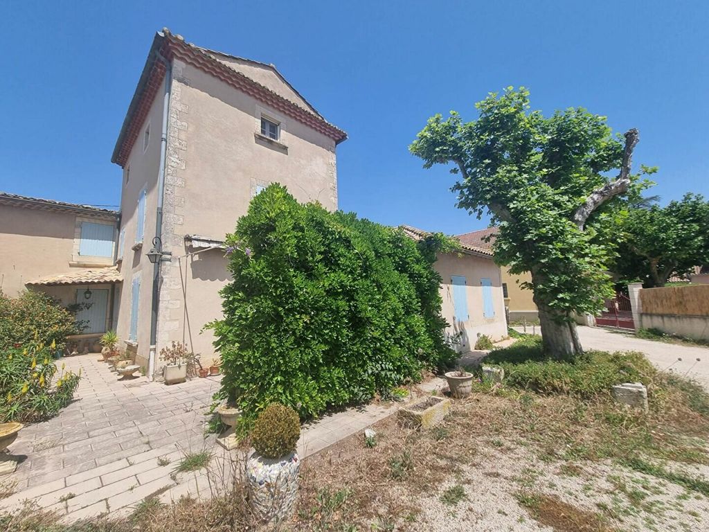 Achat maison à vendre 4 chambres 190 m² - Avignon
