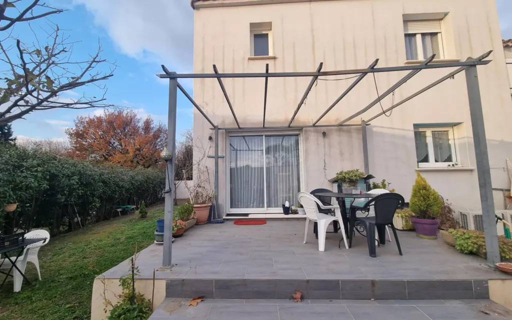 Achat maison à vendre 3 chambres 100 m² - Avignon