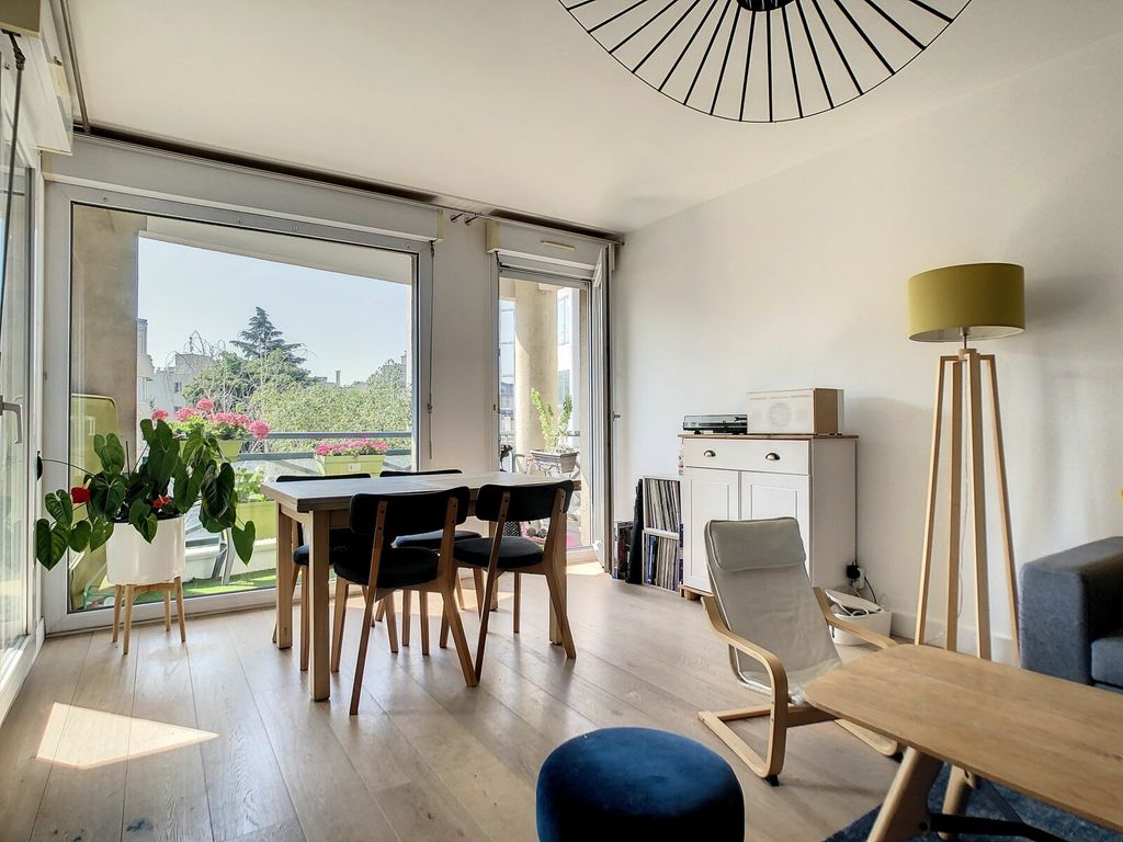 Achat appartement 4 pièce(s) Issy-les-Moulineaux