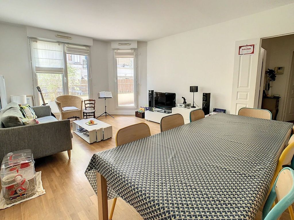 Achat appartement à vendre 3 pièces 64 m² - Issy-les-Moulineaux