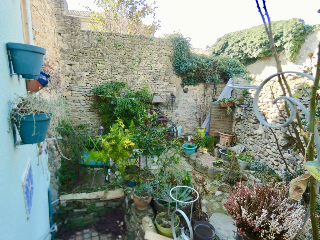 Achat maison à vendre 2 chambres 87 m² - Montaren-et-Saint-Médiers