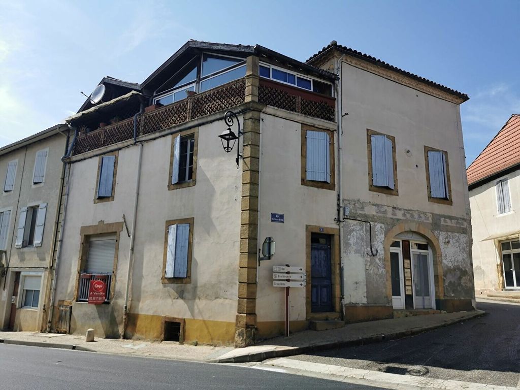 Achat maison à vendre 5 chambres 252 m² - Aignan