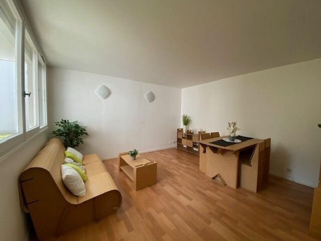 Achat appartement à vendre 2 pièces 56 m² - Menucourt