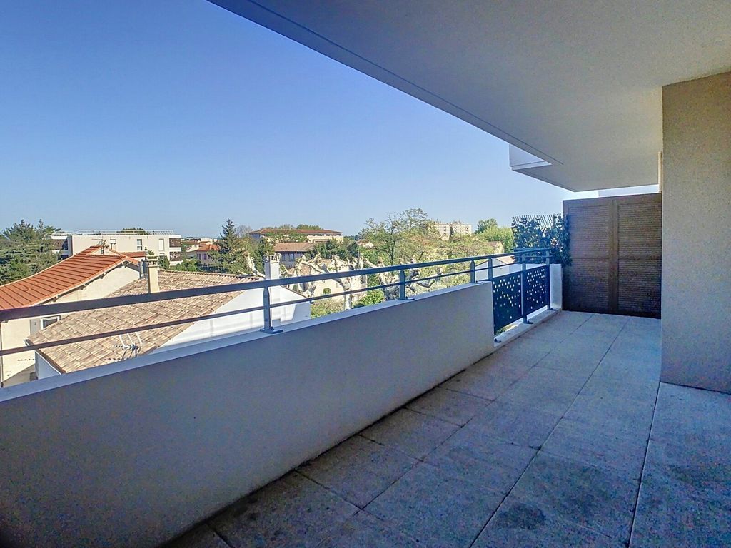 Achat appartement à vendre 4 pièces 84 m² - Avignon