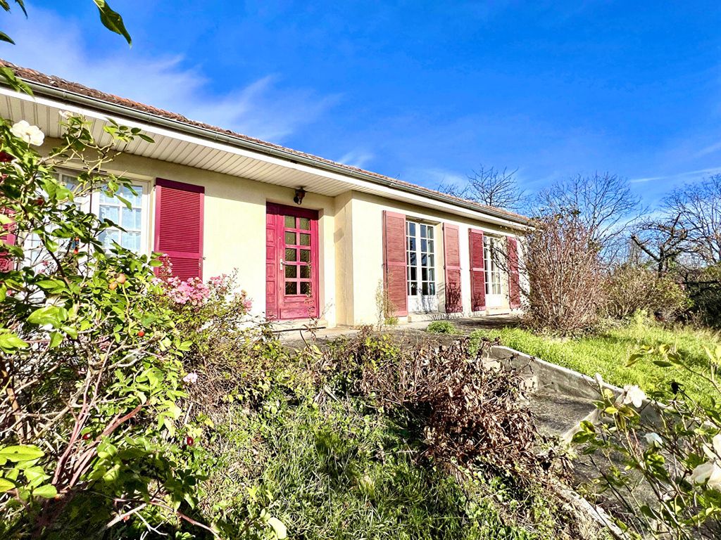 Achat maison à vendre 4 chambres 122 m² - Cébazat