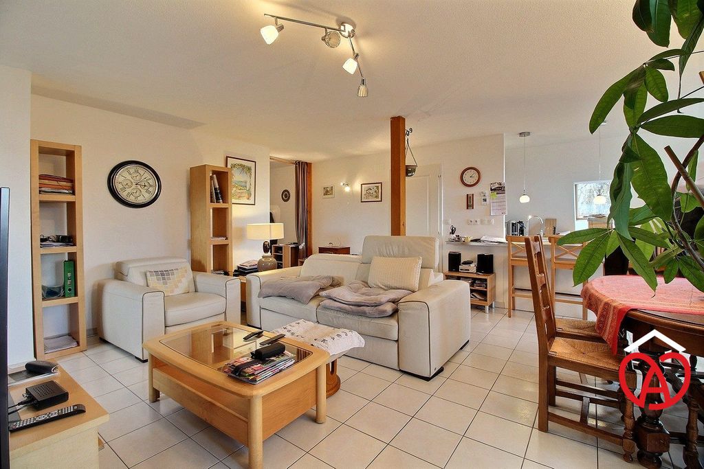 Achat appartement à vendre 3 pièces 86 m² - Saint-Nabor