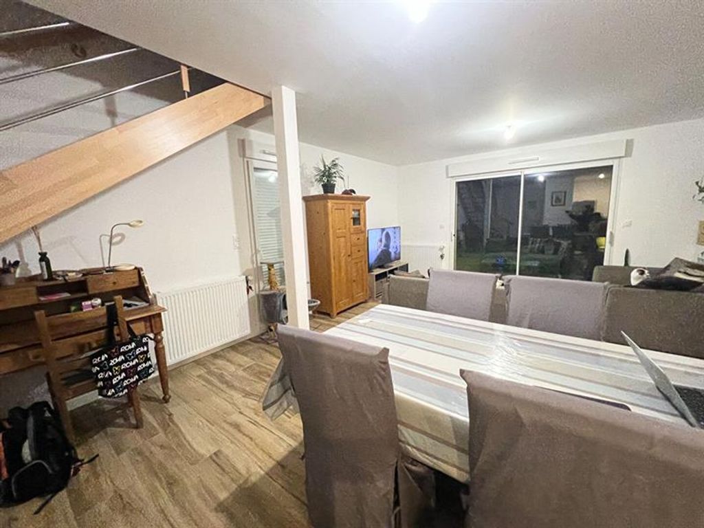 Achat maison à vendre 4 chambres 110 m² - Laval