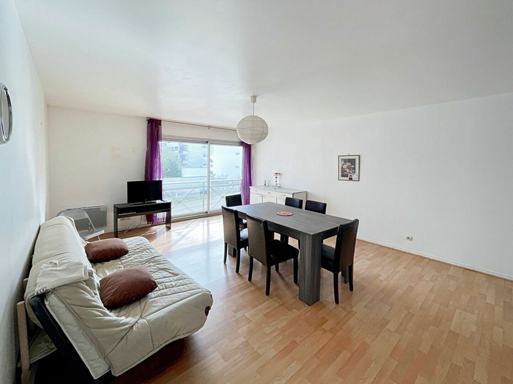 Achat appartement à vendre 2 pièces 49 m² - Sainte-Geneviève-des-Bois