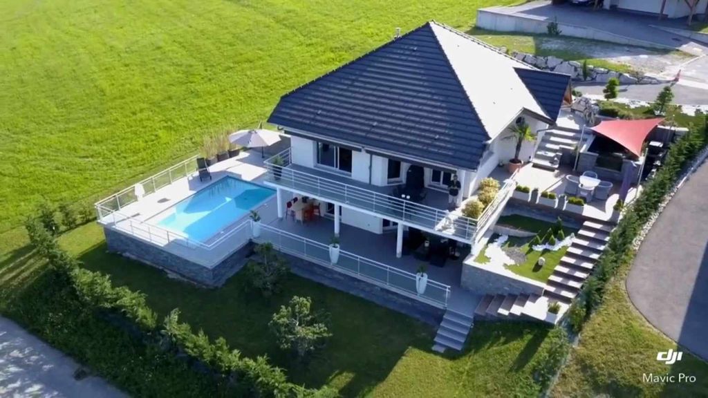 Achat maison à vendre 6 chambres 173 m² - Pugny-Chatenod