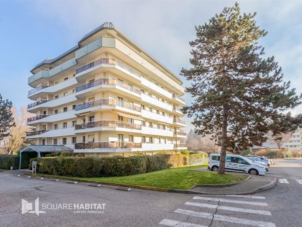 Achat appartement à vendre 4 pièces 78 m² - La Motte-Servolex