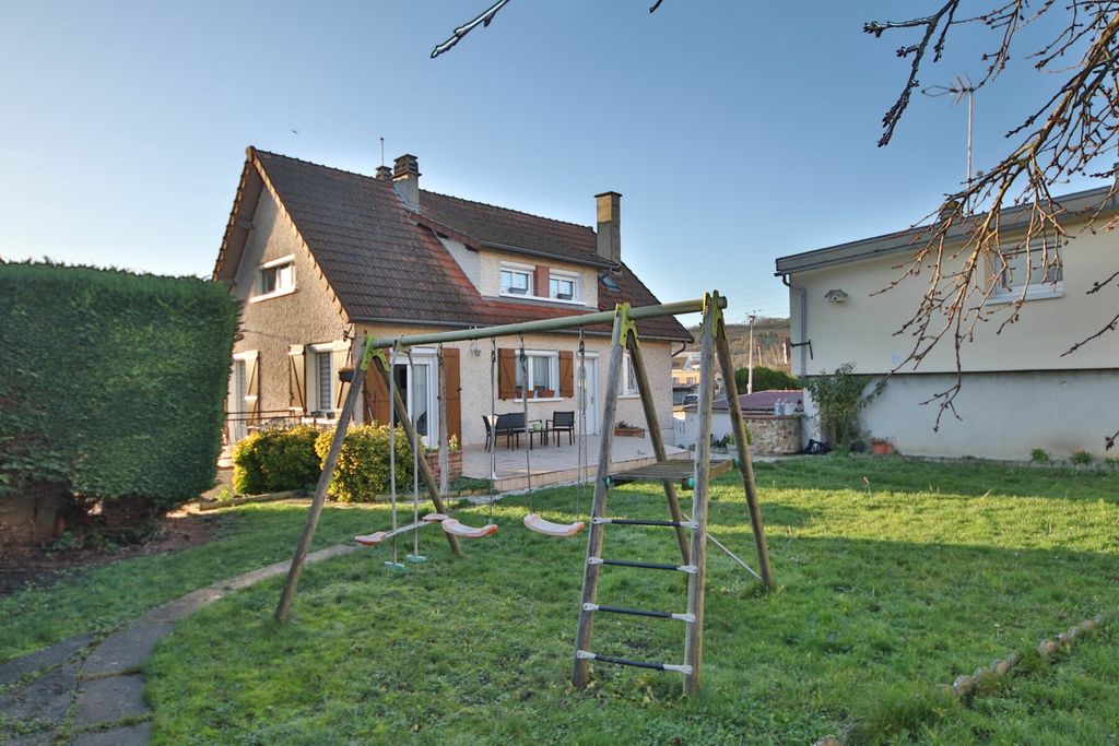 Achat maison à vendre 3 chambres 120 m² - Château-Thierry
