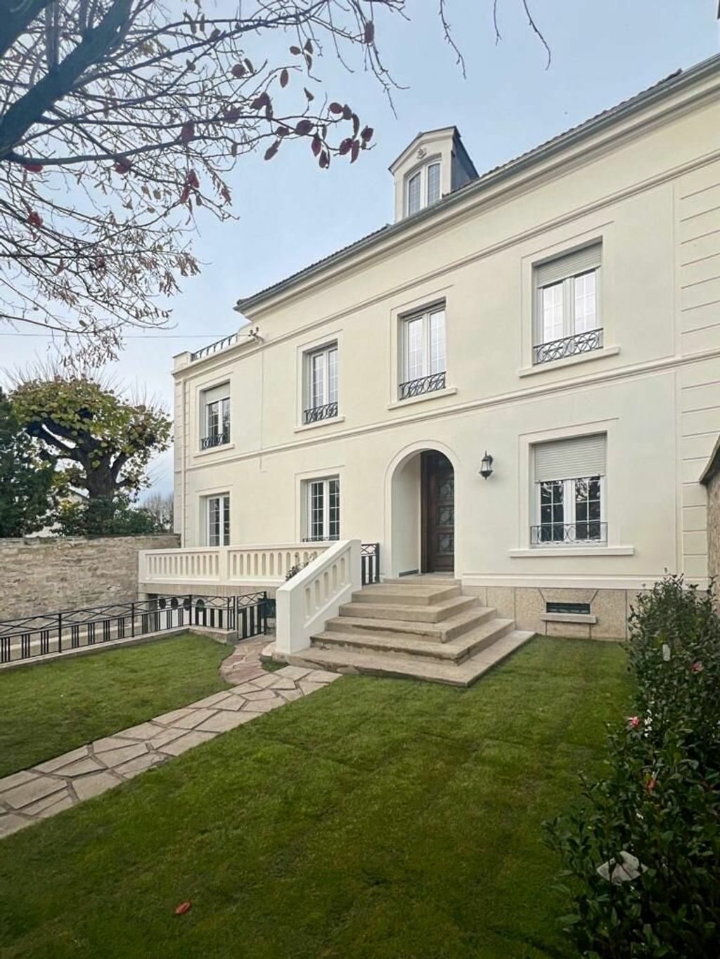 Achat maison à vendre 4 chambres 216 m² - Argenteuil