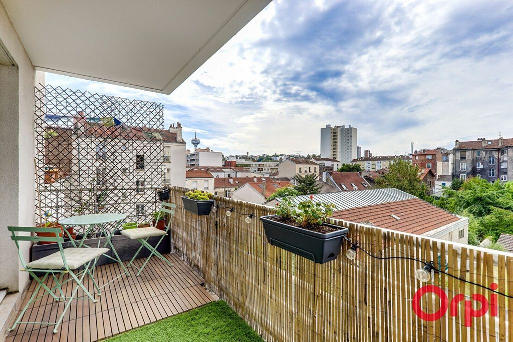 Achat appartement à vendre 2 pièces 47 m² - Pantin