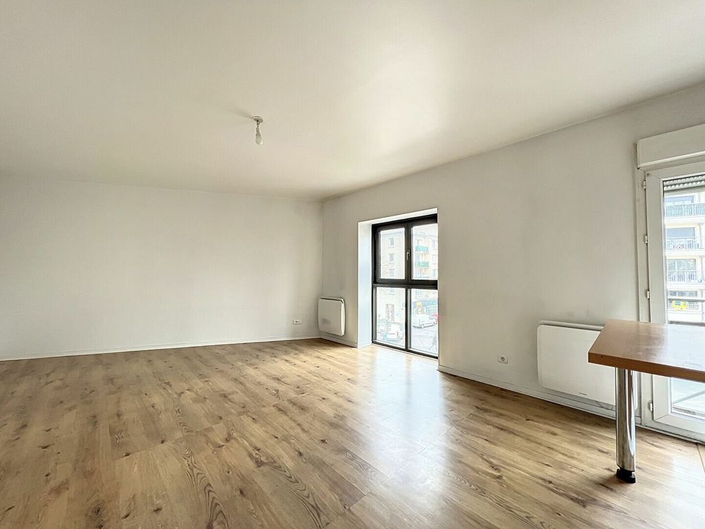 Achat appartement à vendre 2 pièces 45 m² - Suresnes