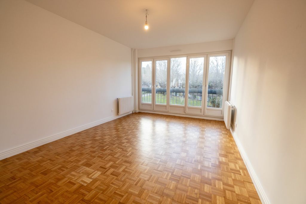 Achat appartement à vendre 4 pièces 77 m² - Châtenay-Malabry
