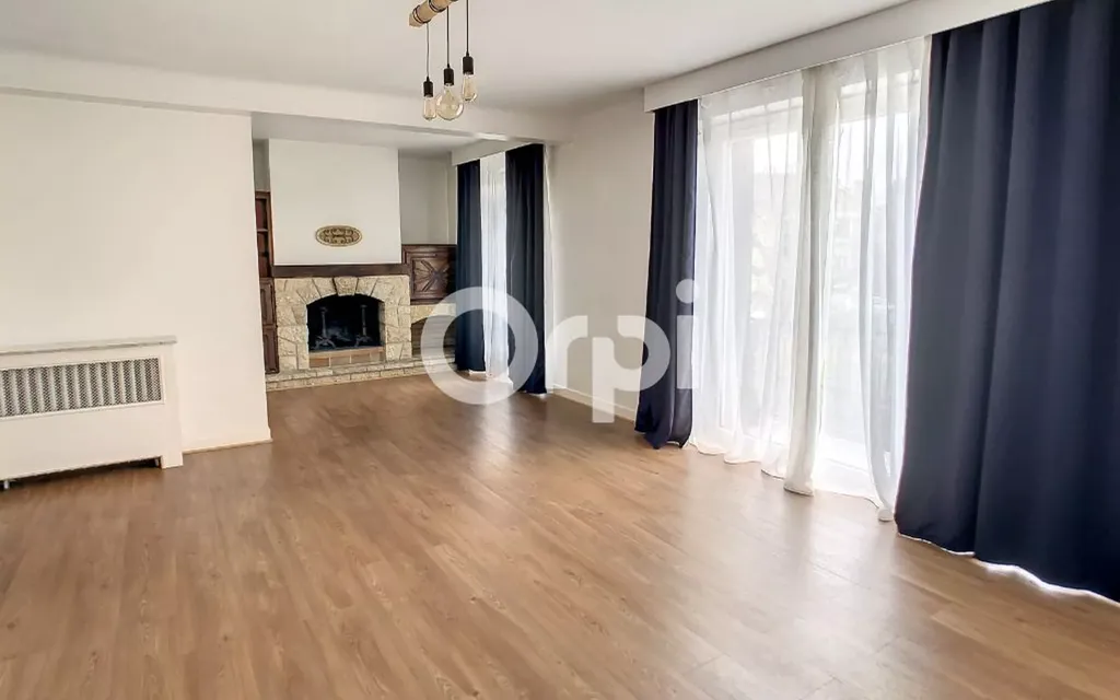 Achat maison 8 chambre(s) - Brive-la-Gaillarde