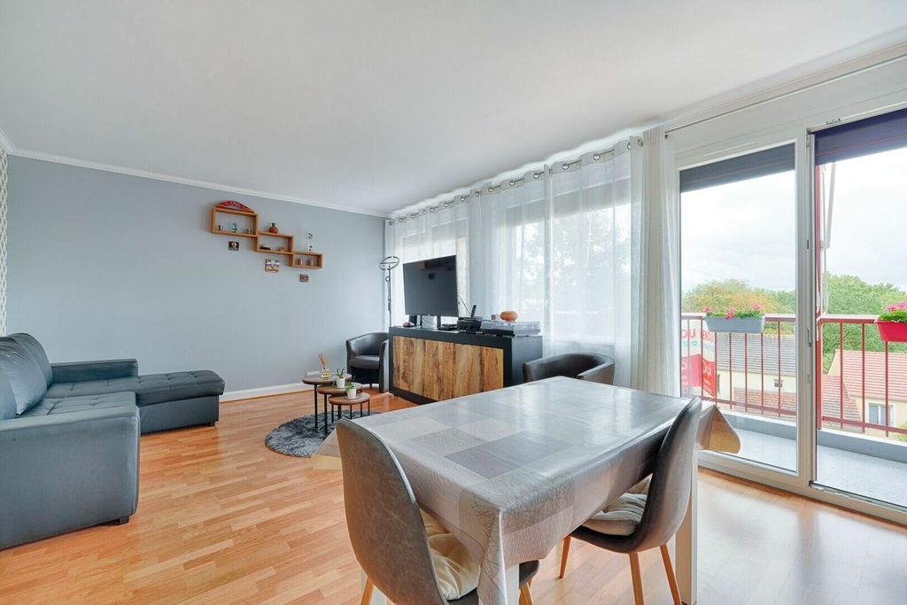 Achat appartement à vendre 2 pièces 61 m² - Draveil
