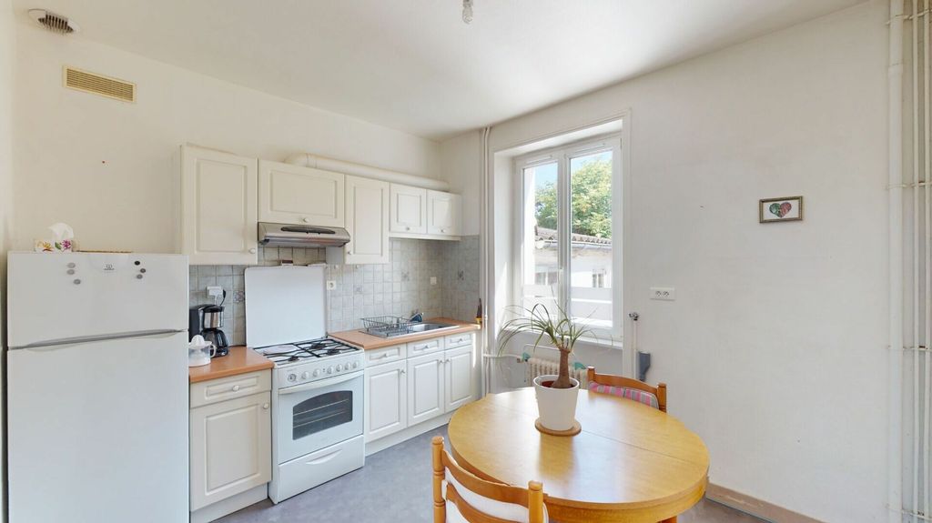 Achat maison à vendre 3 chambres 90 m² - Rosporden