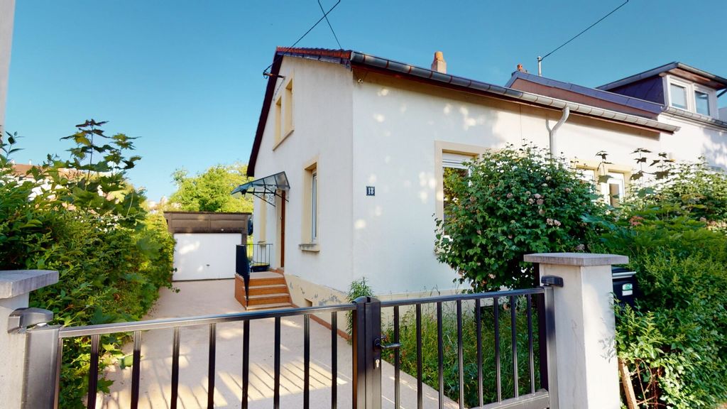 Achat maison à vendre 2 chambres 99 m² - Montigny-lès-Metz