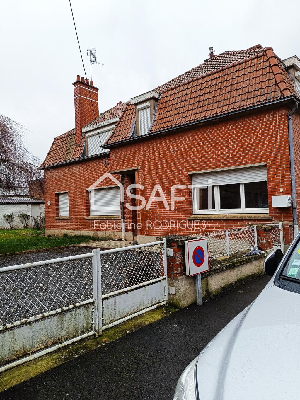 Achat maison à vendre 4 chambres 113 m² - Solesmes