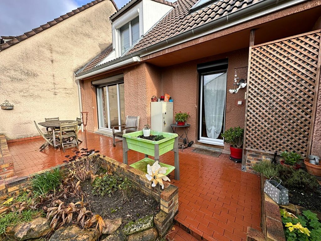 Achat maison à vendre 4 chambres 96 m² - Saint-Ouen-l'Aumône