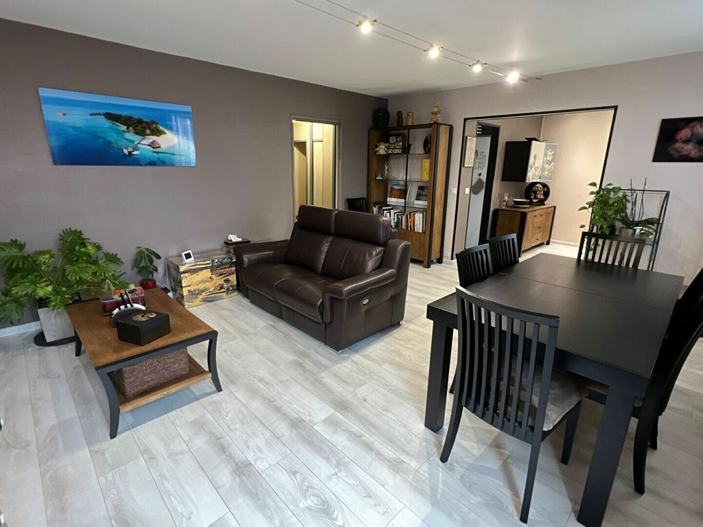 Achat appartement à vendre 5 pièces 98 m² - Cergy
