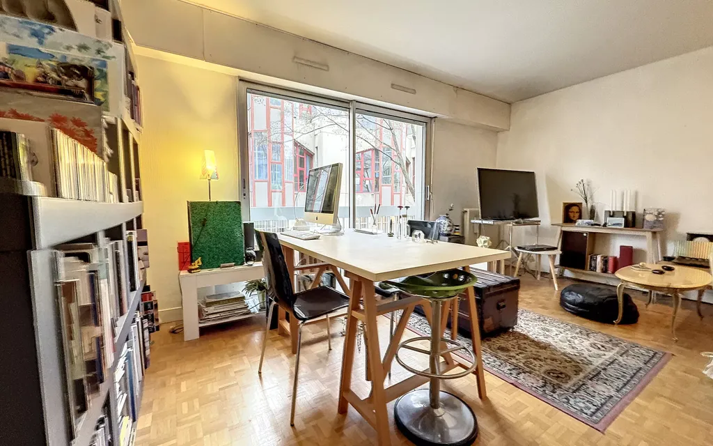 Achat appartement à vendre 3 pièces 68 m² - Paris 10ème arrondissement