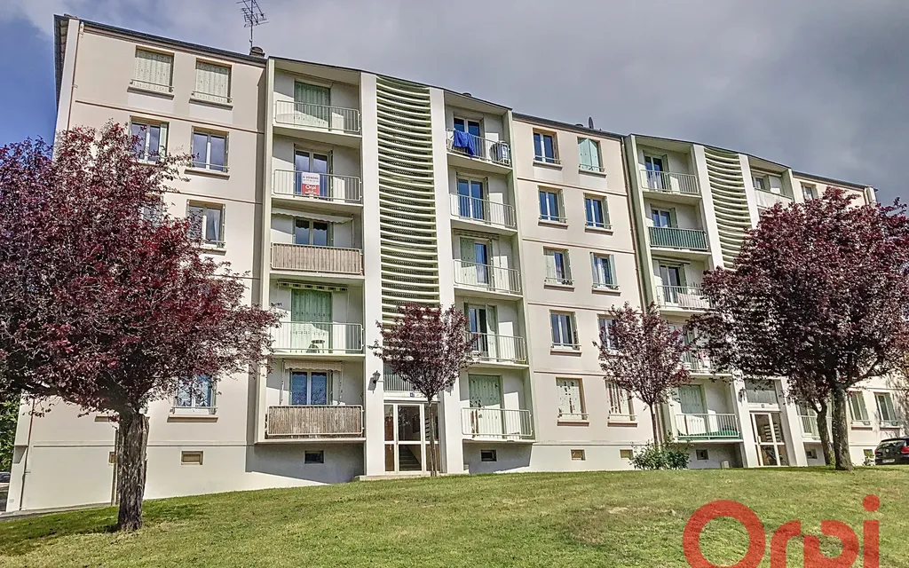 Achat appartement à vendre 4 pièces 77 m² - Montluçon