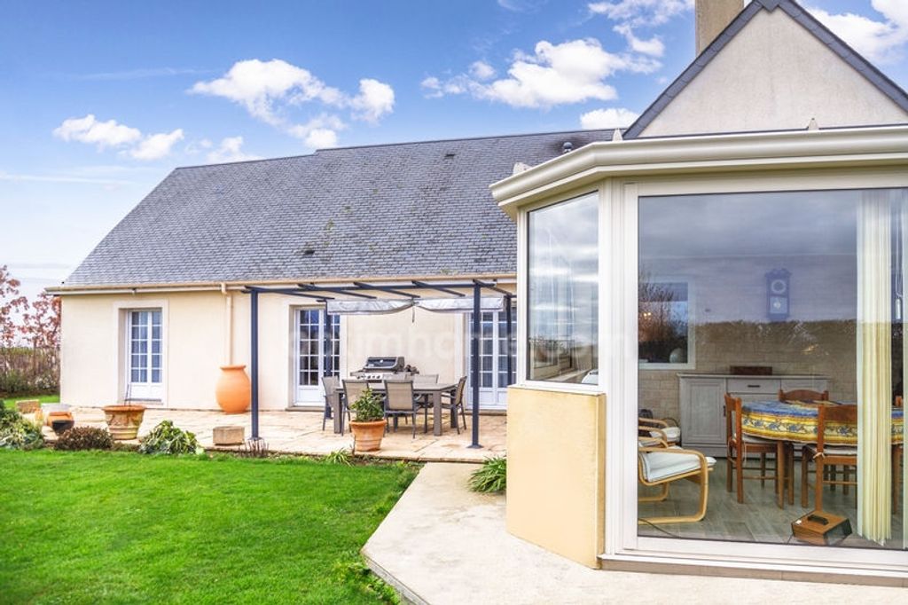 Achat maison à vendre 5 chambres 190 m² - Saint-Gatien-des-Bois