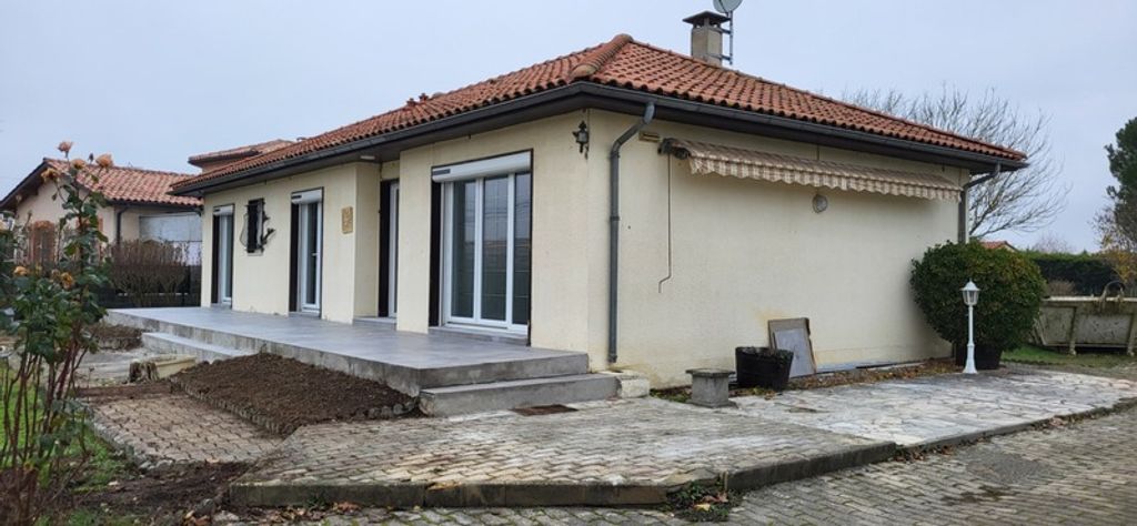 Achat maison à vendre 3 chambres 101 m² - Labastidette