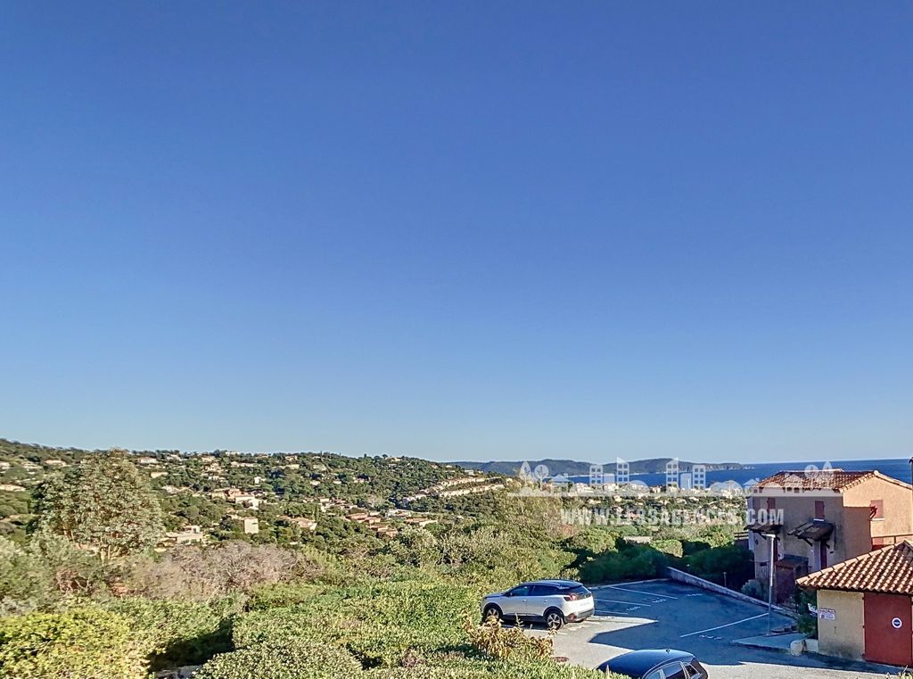 Achat appartement à vendre 3 pièces 42 m² - Cavalaire-sur-Mer