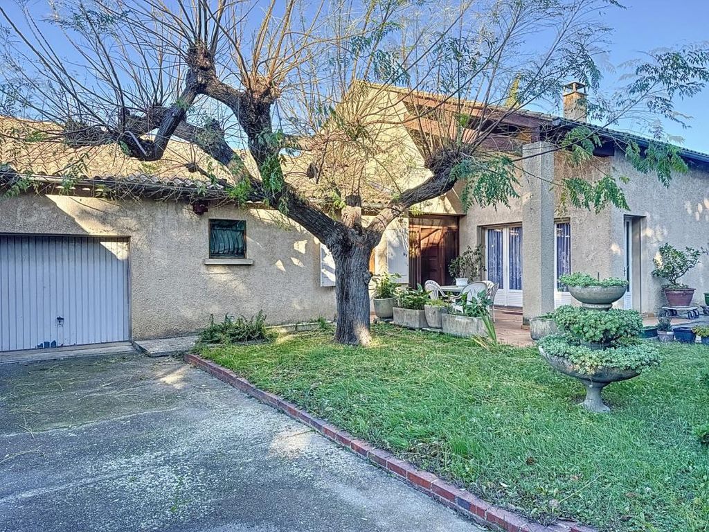 Achat maison à vendre 3 chambres 137 m² - Avignon