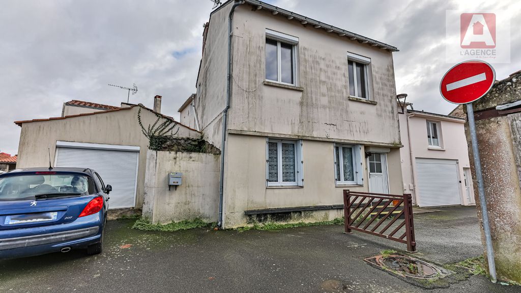 Achat maison à vendre 3 chambres 98 m² - Coëx