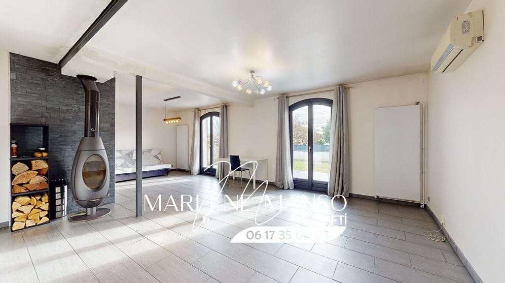 Achat maison à vendre 3 chambres 104 m² - Villenave-d'Ornon