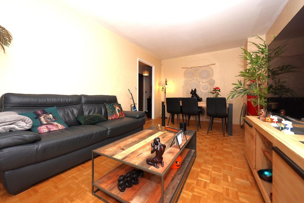 Achat appartement à vendre 3 pièces 63 m² - Chilly-Mazarin