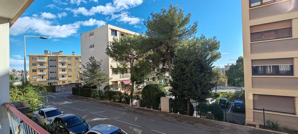 Achat appartement à vendre 2 pièces 54 m² - Cagnes-sur-Mer