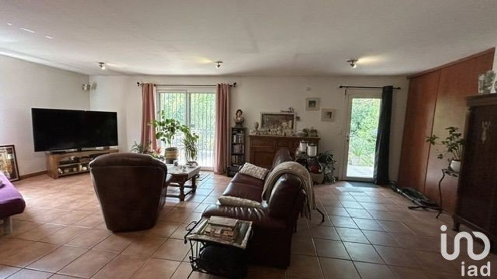 Achat maison à vendre 3 chambres 127 m² - Vedène