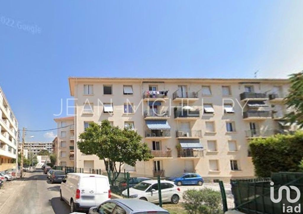 Achat appartement à vendre 5 pièces 82 m² - Toulon