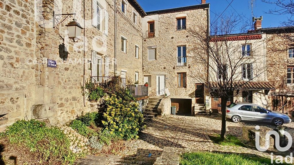 Achat maison à vendre 3 chambres 114 m² - Pélussin